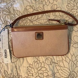 Dooney & Bourke Wristlet - Fabric Style *New*